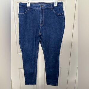 Old Navy Women’s High Rise Super Skinny